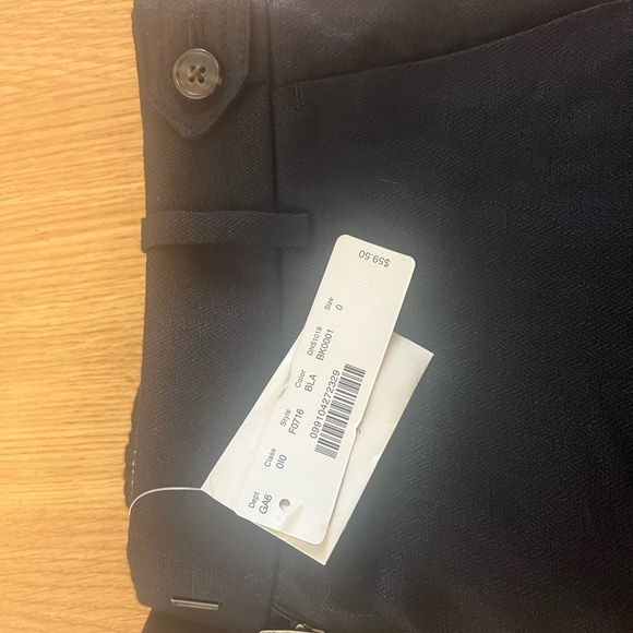 J. Crew garden short in linen for women. - Picture 2 of 3